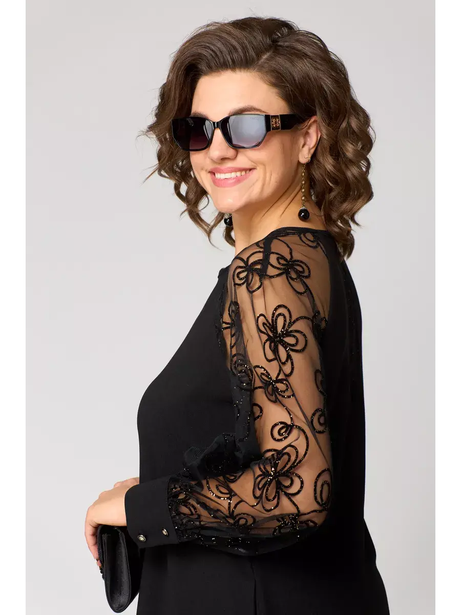 Elegant Dress with Lace Sleeves - Lidia