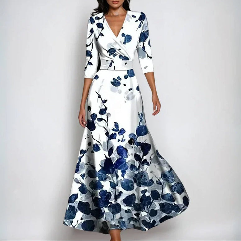 Comfortable Dress with Three Quarter Sleeves