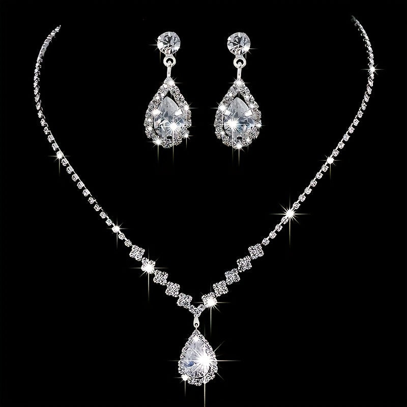 Delicate Elegant Timeless Feminine Jewelry Set