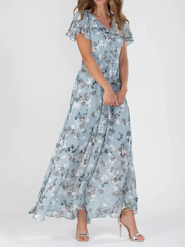 Elegant Dress with Sculpting Effect