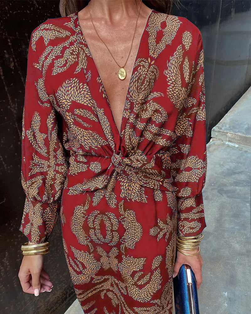 Elegant Dress with Twisted Front