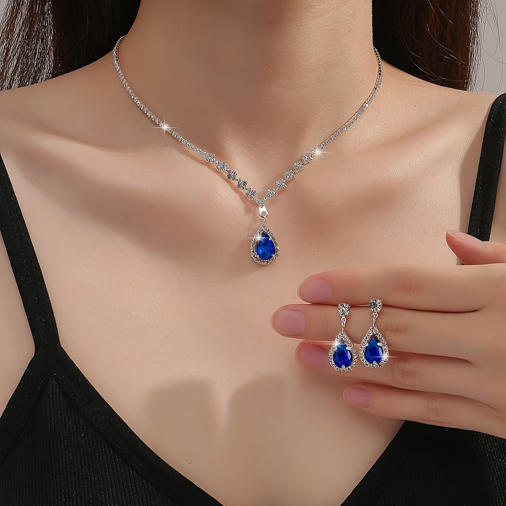 Delicate Elegant Timeless Feminine Jewelry Set