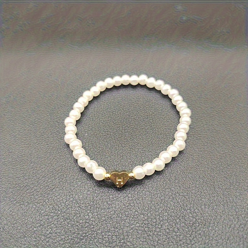 Chic Bracelet with Heart Initial A to Z