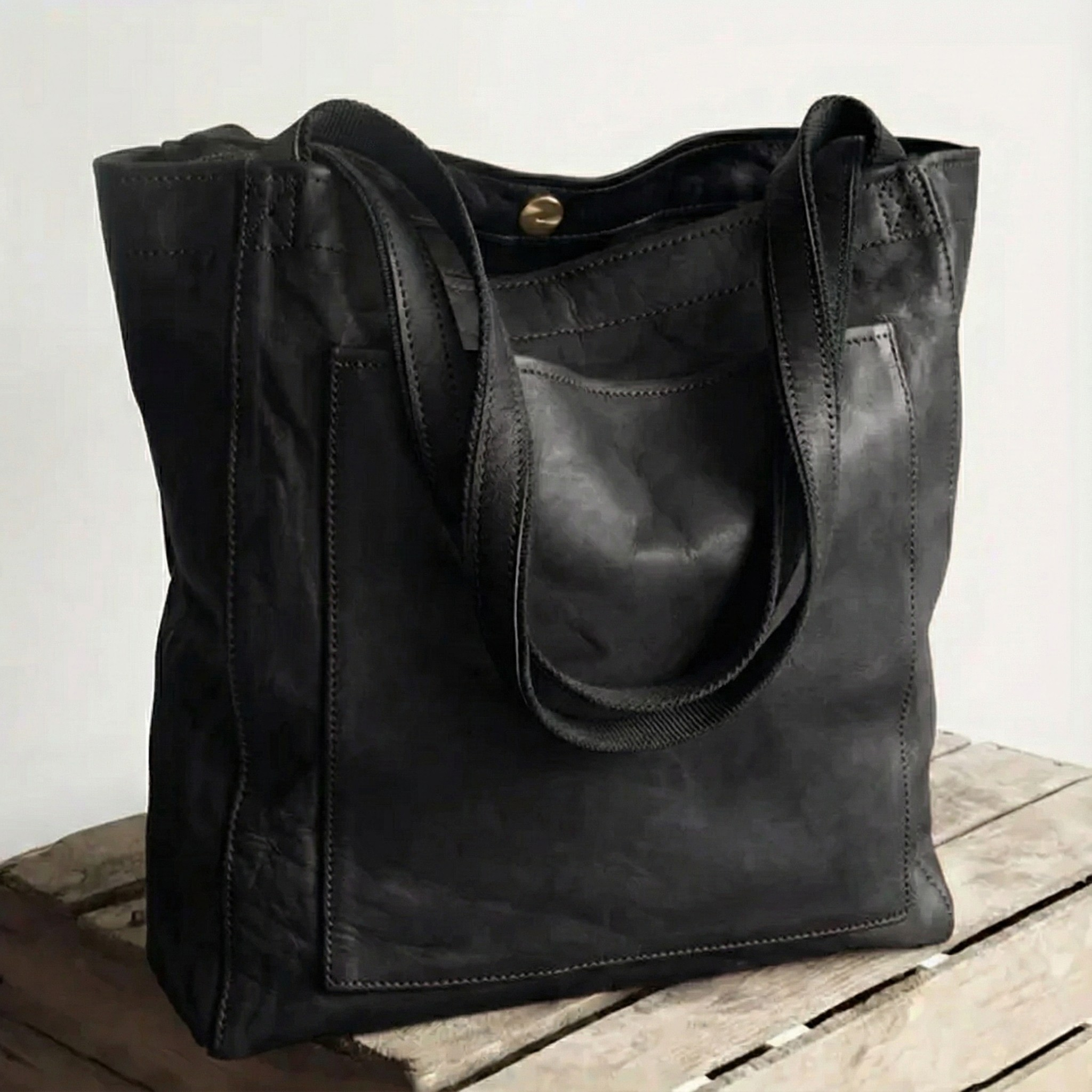 Elegant Practical Everyday Bag