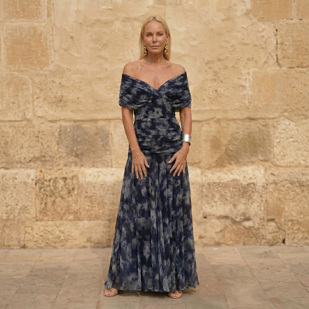 Elegant Flowy Dress - Melissa