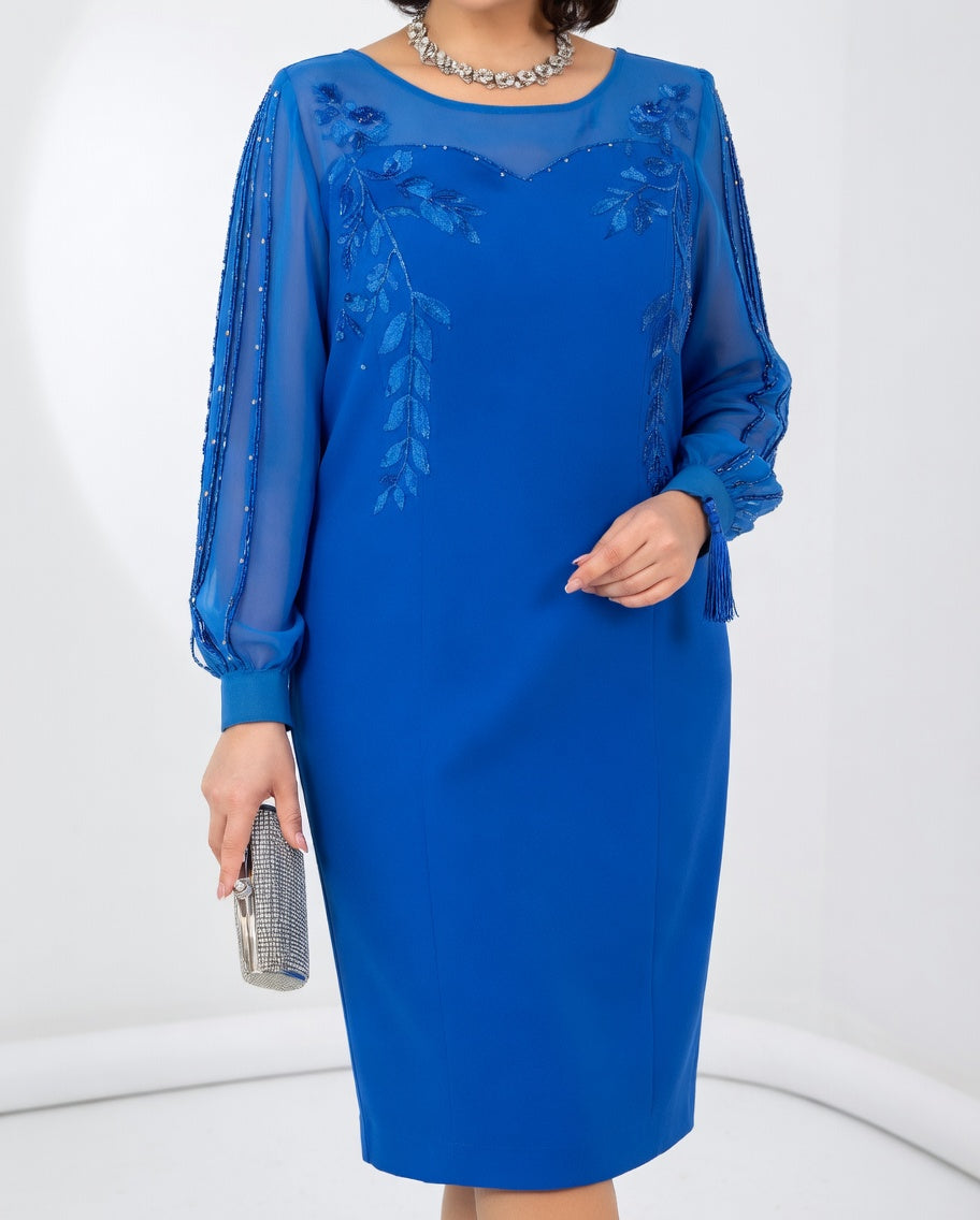 Elegant Flowy Dress Refined and Timeless
