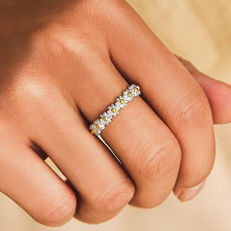 Hand Painted Enamel Daisy Adjustable Silver Ring