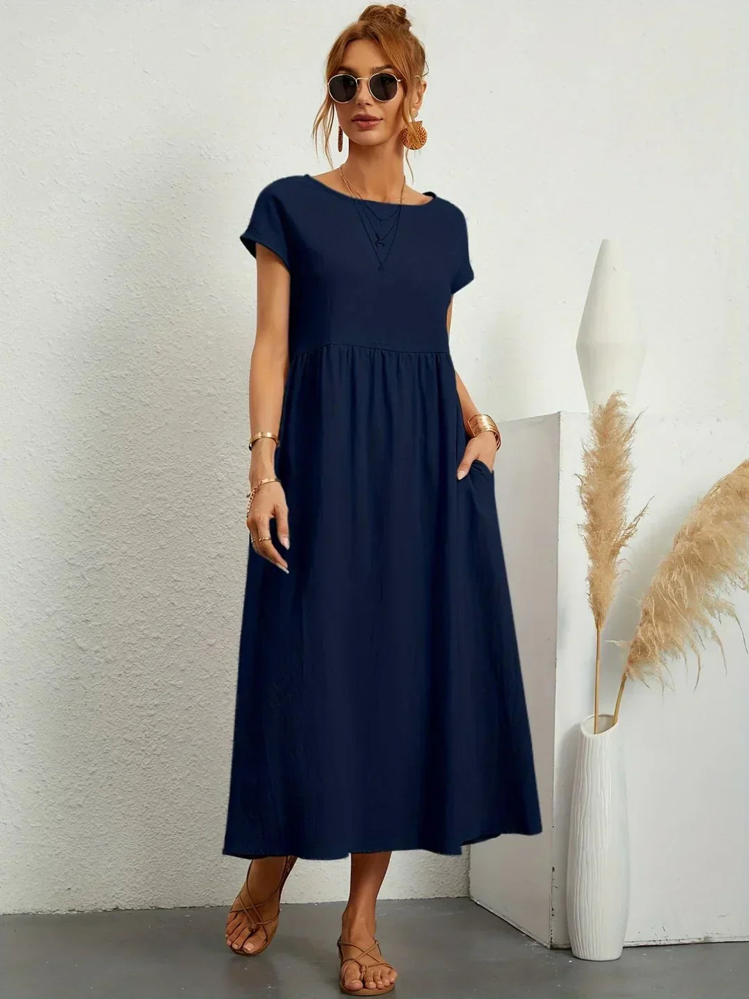 Flowy Midi Dress Timeless Elegance - Style 2