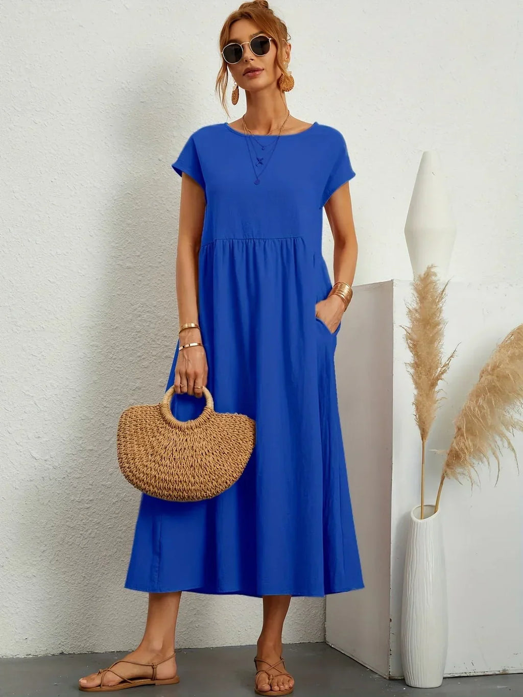 Flowy Midi Dress Timeless Elegance - White