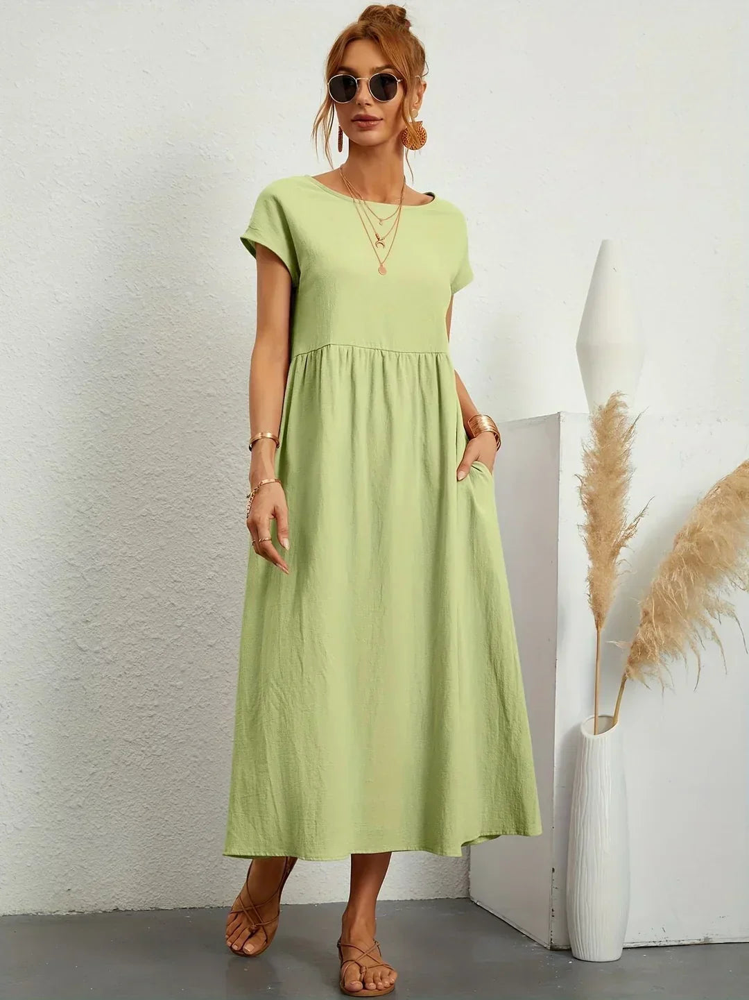 Flowy Midi Dress Timeless Elegance - Style 2