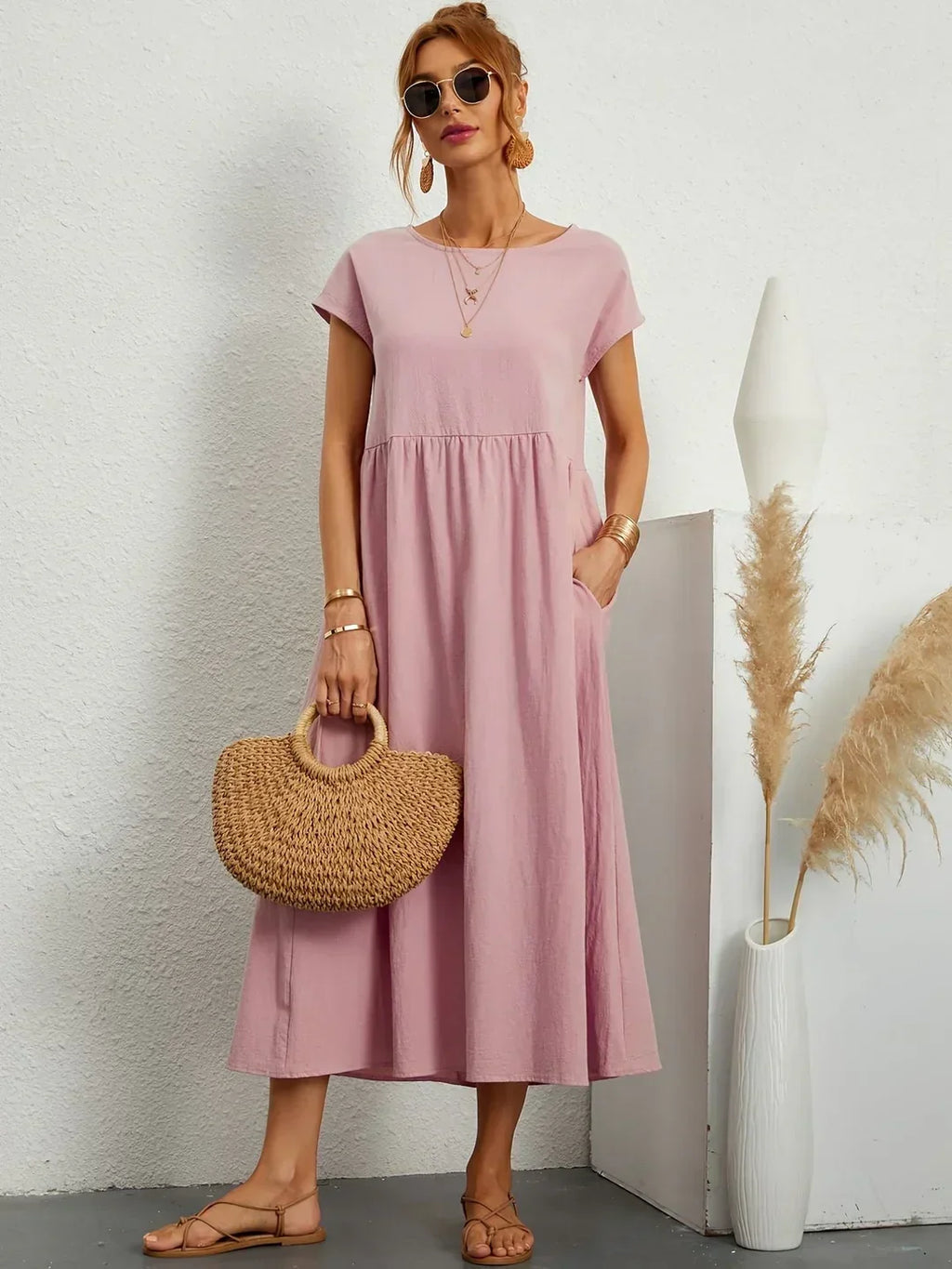 Flowy Midi Dress Timeless Elegance - White