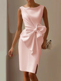 Elegant Structured Dress with Bow Detail