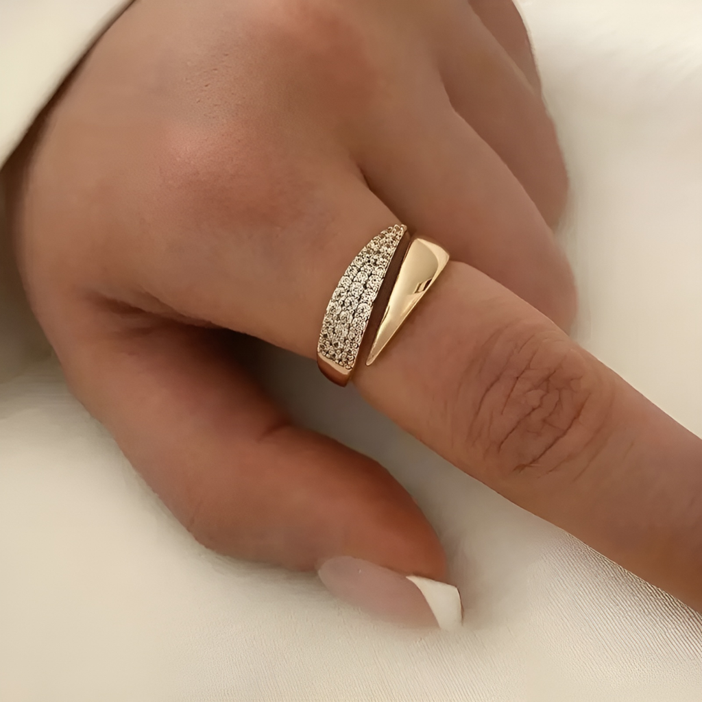 Elegant Ring Timeless Feminine Comfort