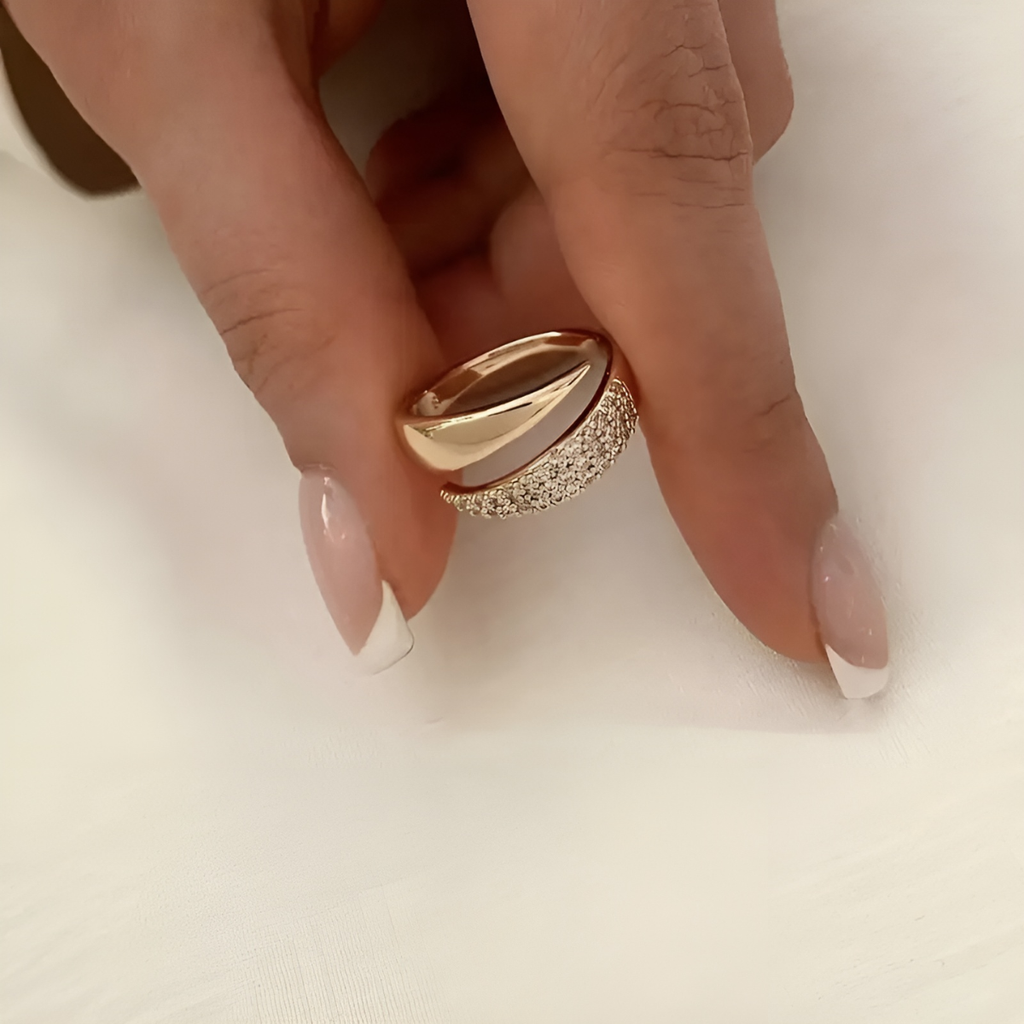 Elegant Ring Timeless Feminine Comfort