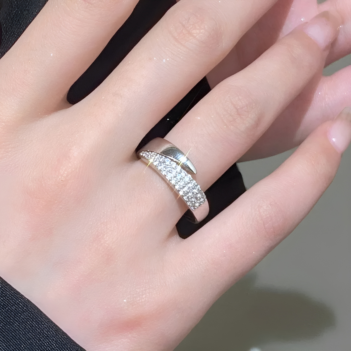 Elegant Ring Timeless Feminine Comfort
