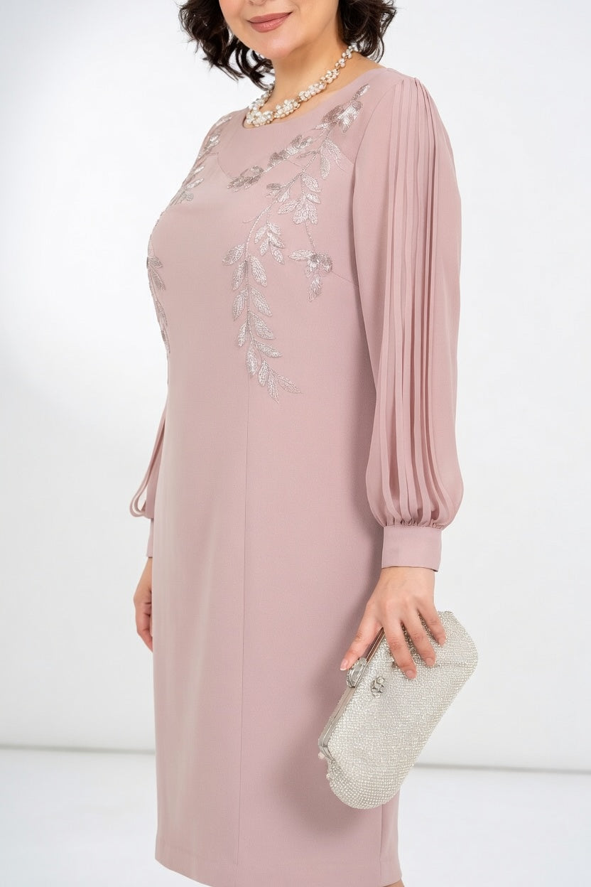 Elegant Flowy Dress Refined and Timeless
