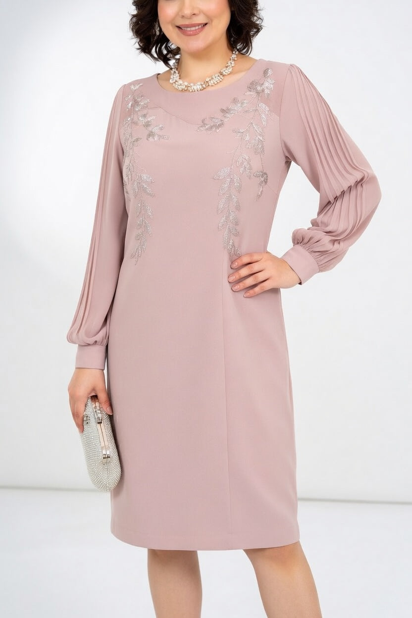 Elegant Flowy Dress Refined and Timeless