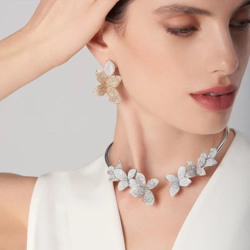 Elegant Crystal Flower Necklace