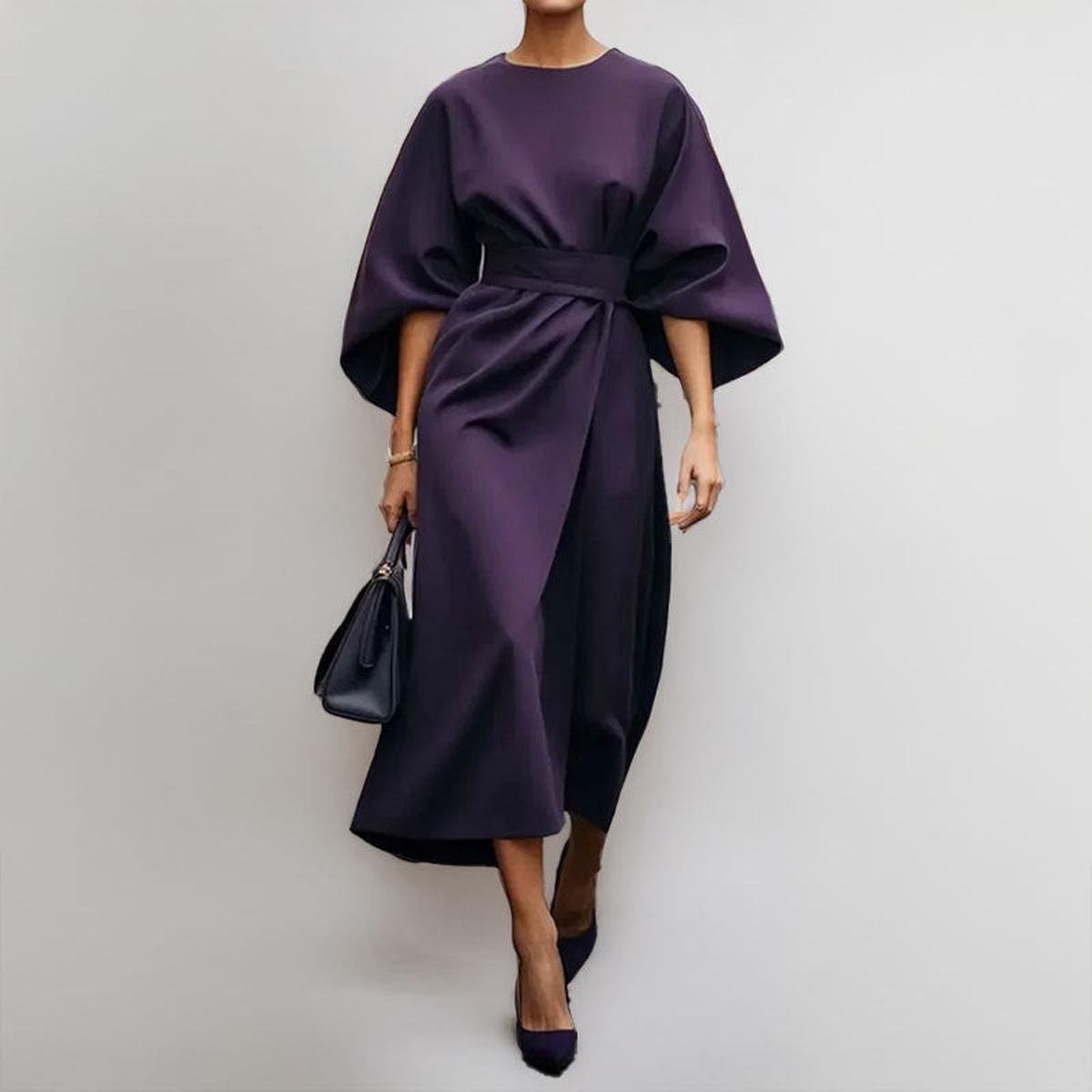 Elegant Maxi Dress with Kimono Sleeves