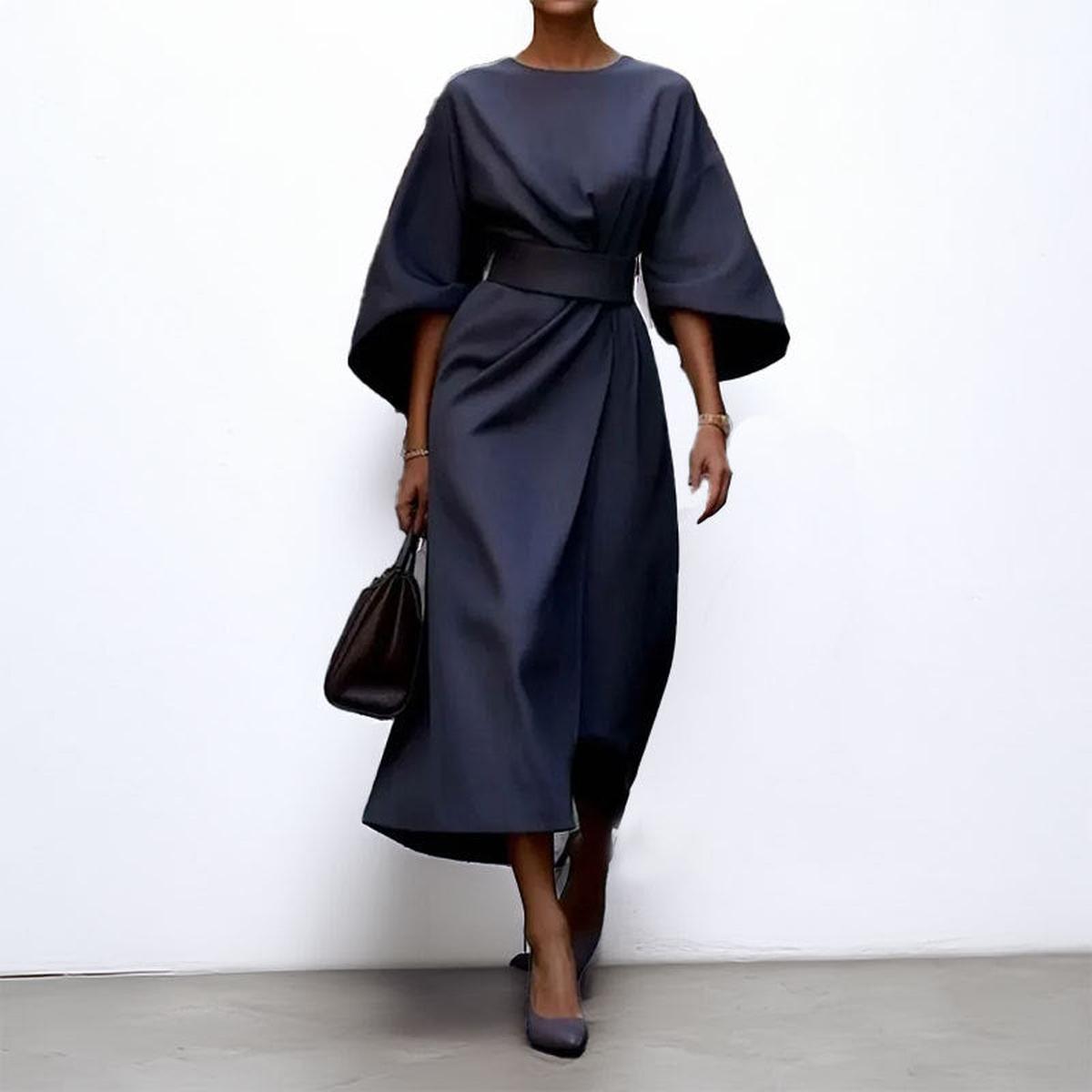 Elegant Maxi Dress with Kimono Sleeves