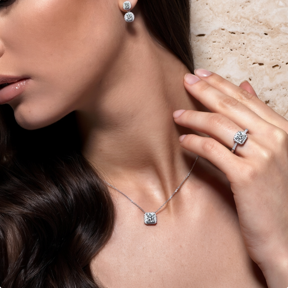Refined Jewelry Set for Every Moment