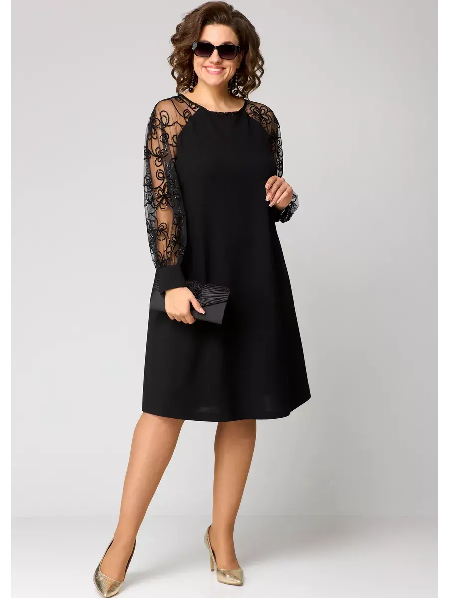Elegant Dress with Lace Sleeves - Lidia
