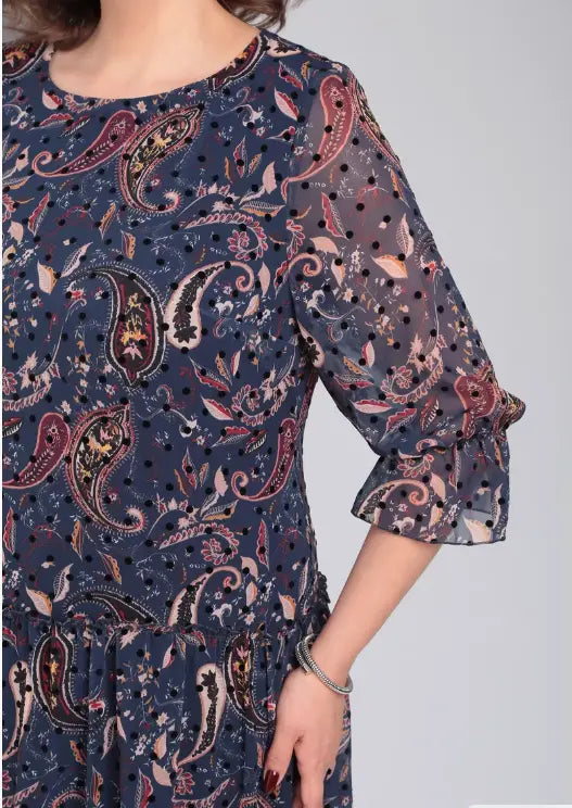 Elegant Floral Dress Timeless Style