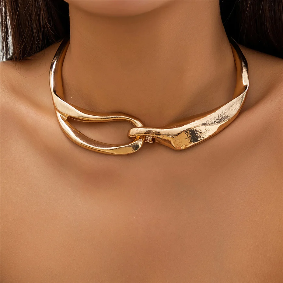 Gold Textured Chain Choker Necklace
