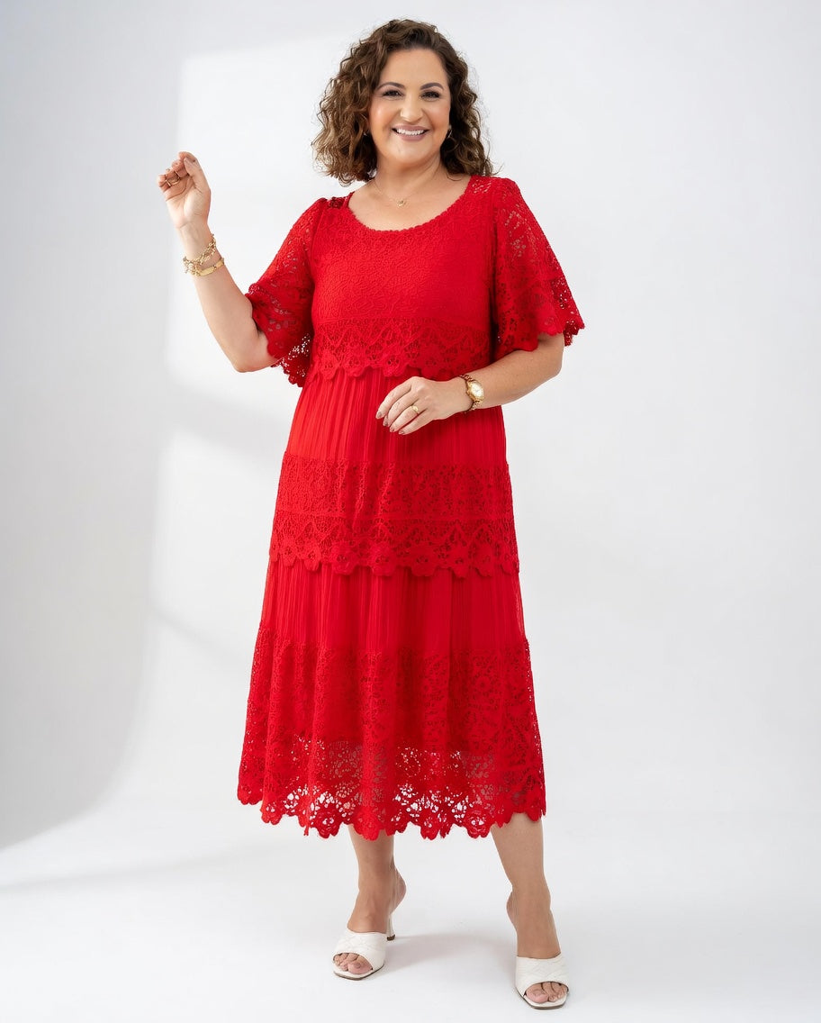 Elegant Midi Dress with Delicate Lace